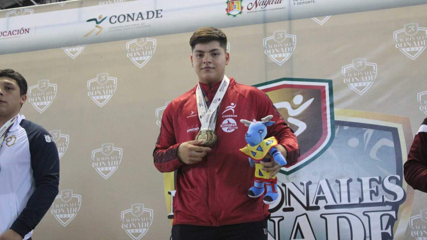 Gana Alumno De Cecyte Sonora Dos Medallas De Oro Y Una De Bronce En